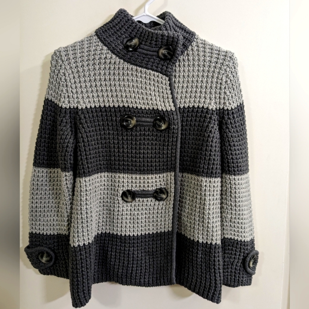 Banana Republic crochet button sweater